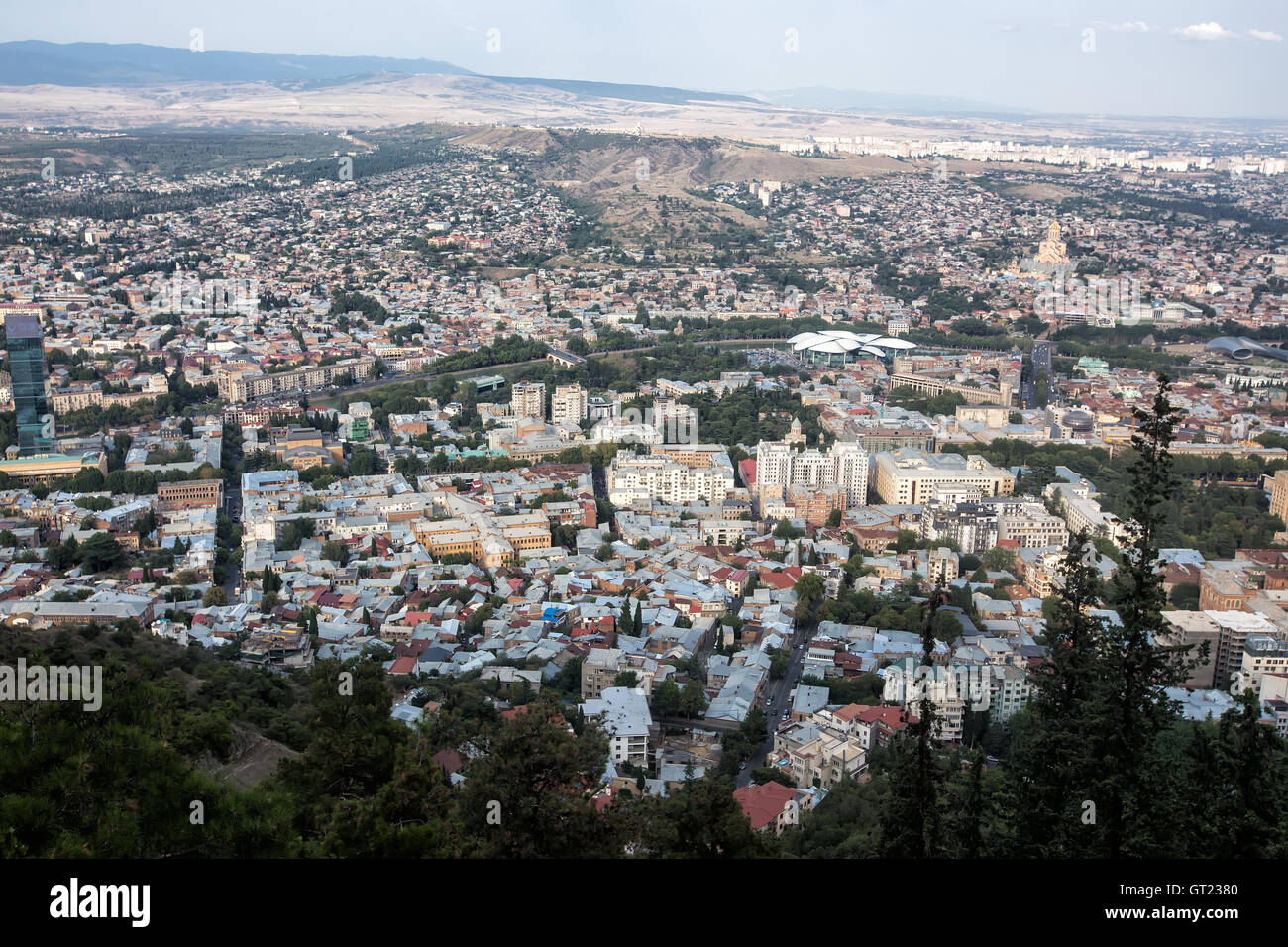 Vista aerea del centro di Tbilisi, capitale della Georgia Foto Stock