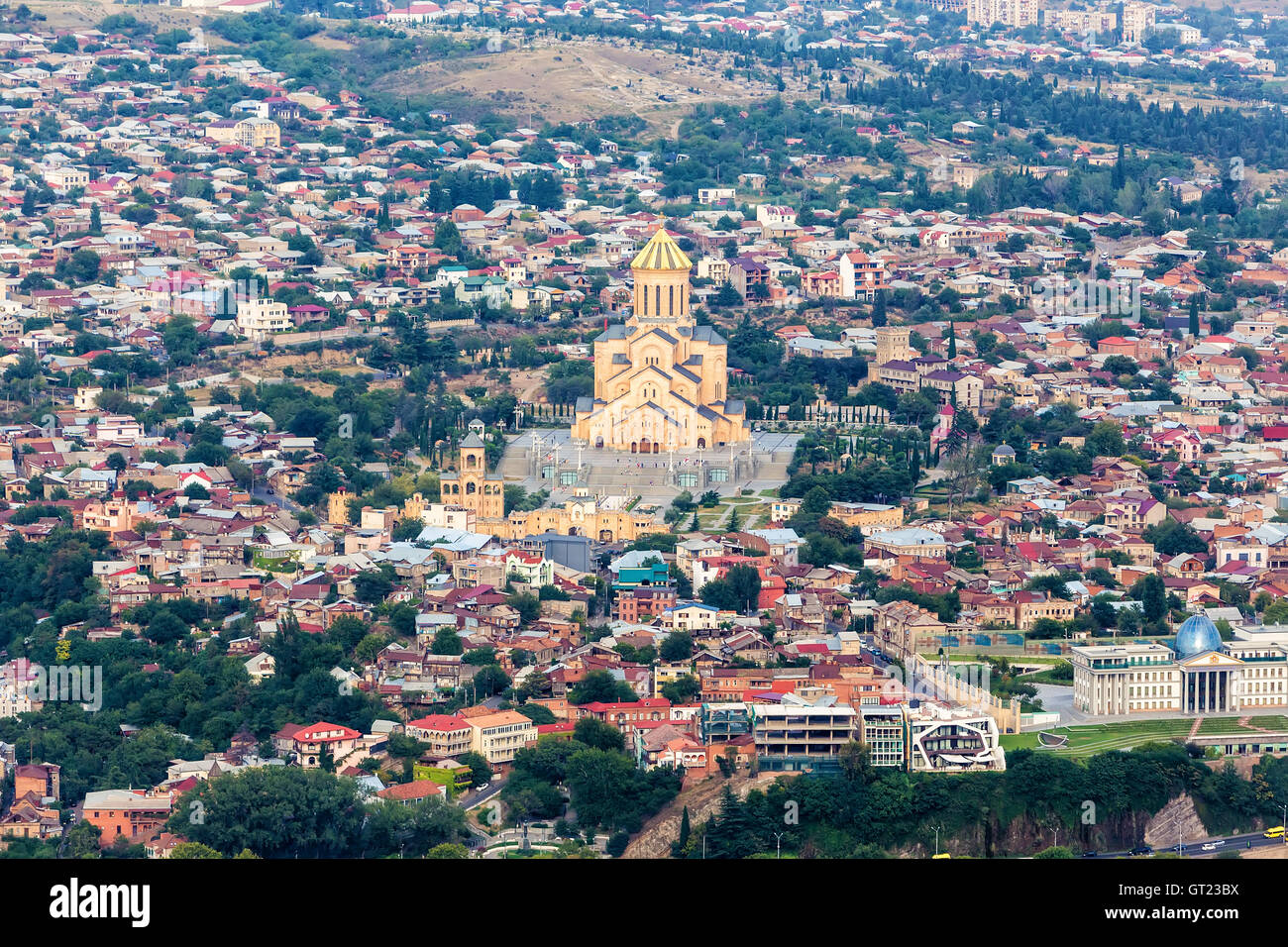 Vista aerea del centro di Tbilisi, capitale della Georgia Foto Stock