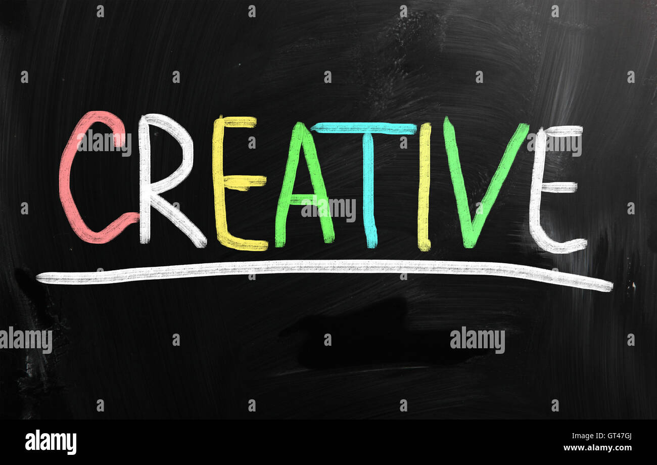 Manoscritte Creative con gesso su una lavagna Foto Stock