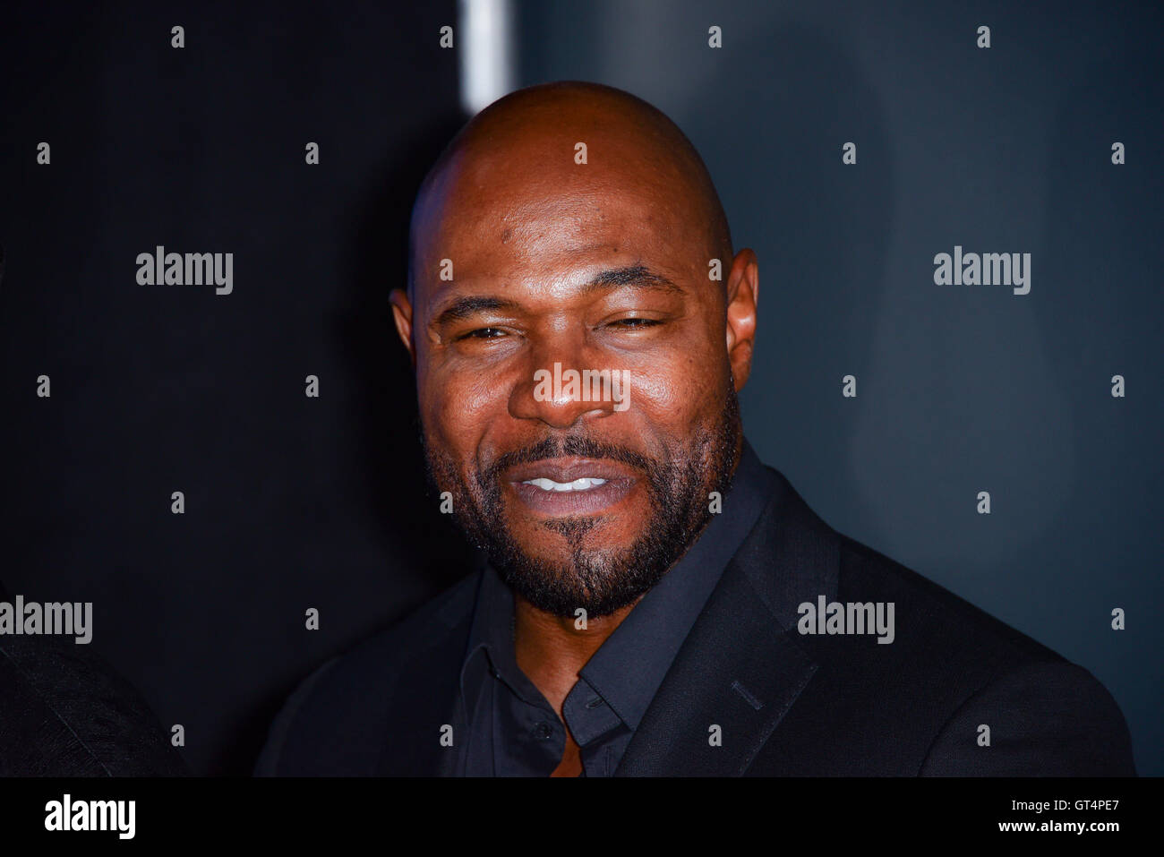 Toronto, Ontario, Canada. 8 Sep, 2016. Direttore Antoine Fuqua assiste " I magnifici sette " conferenza stampa durante il 2016 Toronto International Film Festival a TIFF Bell Lightbox Su settembre 8, 2016 a Toronto in Canada Credit: Igor Vidyashev/ZUMA filo/Alamy Live News Foto Stock