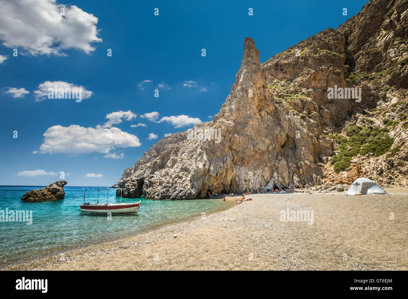 Agiofarago beach, Creta, Grecia. Agiofaraggo è una delle più belle spiagge di Creta. Esso è circondato da scogliere. Foto Stock