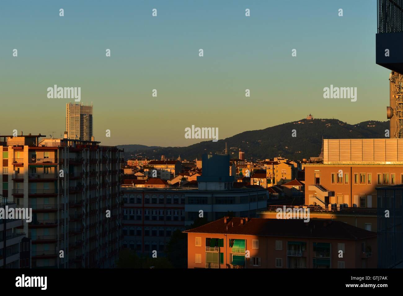 Bello e splendido tramonto, alba e tramonto su Torino, Piemonte, Italia. Marco Imazio © Foto Stock