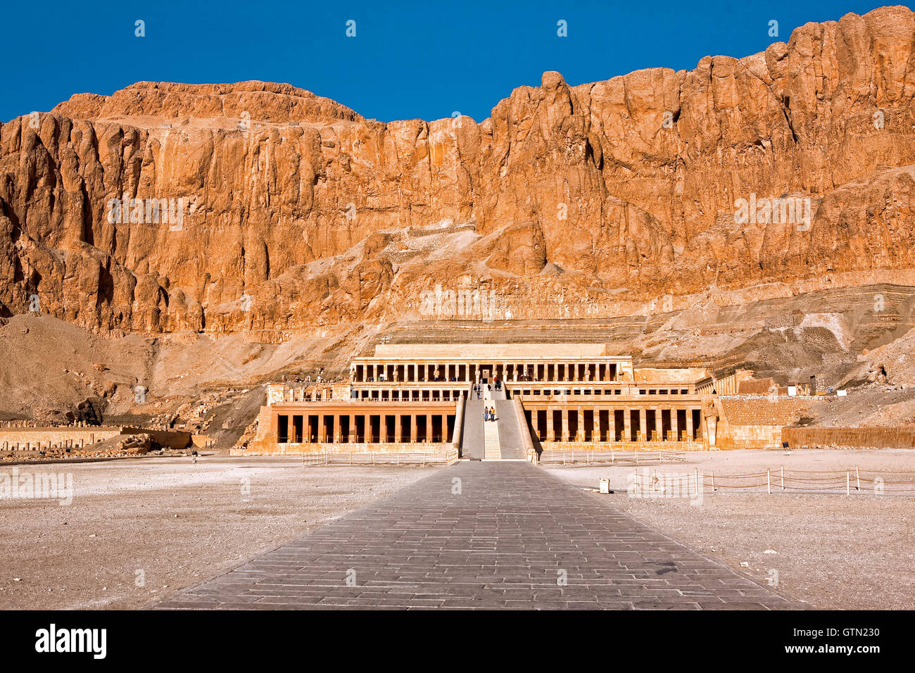 Deir el-Bahari Tempio di Tebe, Egitto Foto Stock