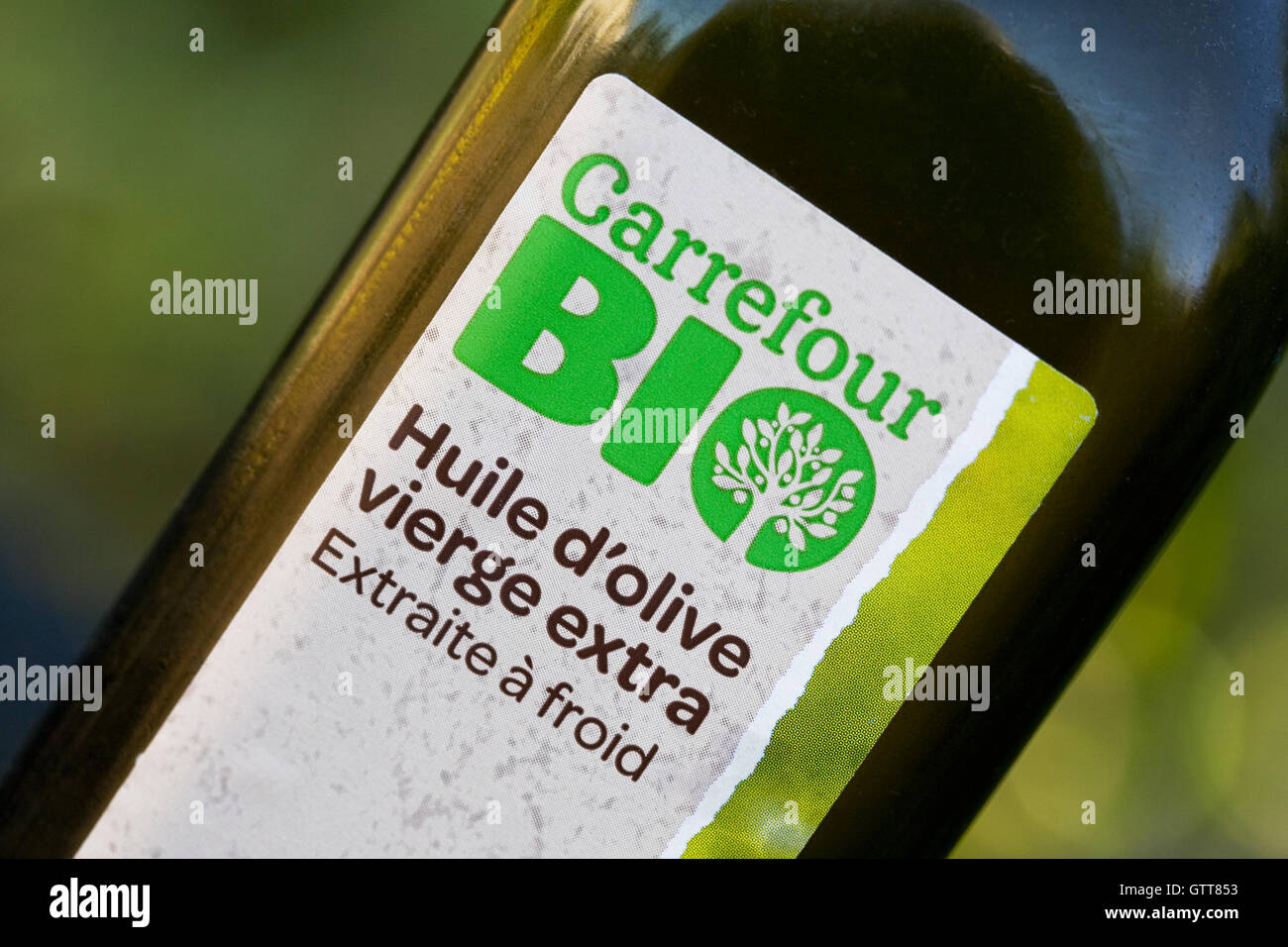 Etichettatura organico francese di olio d'oliva. Foto Stock
