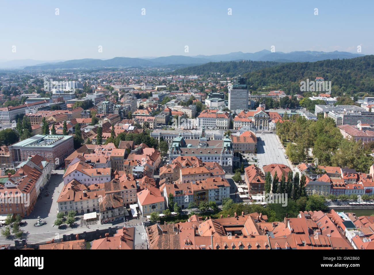Una vista panoramica di Lubiana dalla collina del castello. Foto Stock