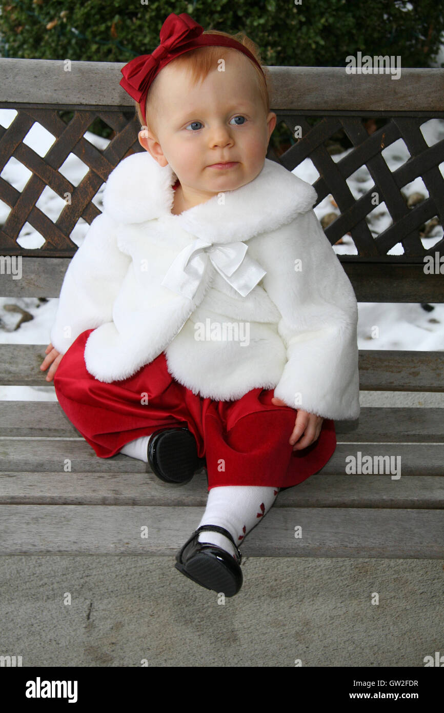Bambina vestito di Natale Foto Stock