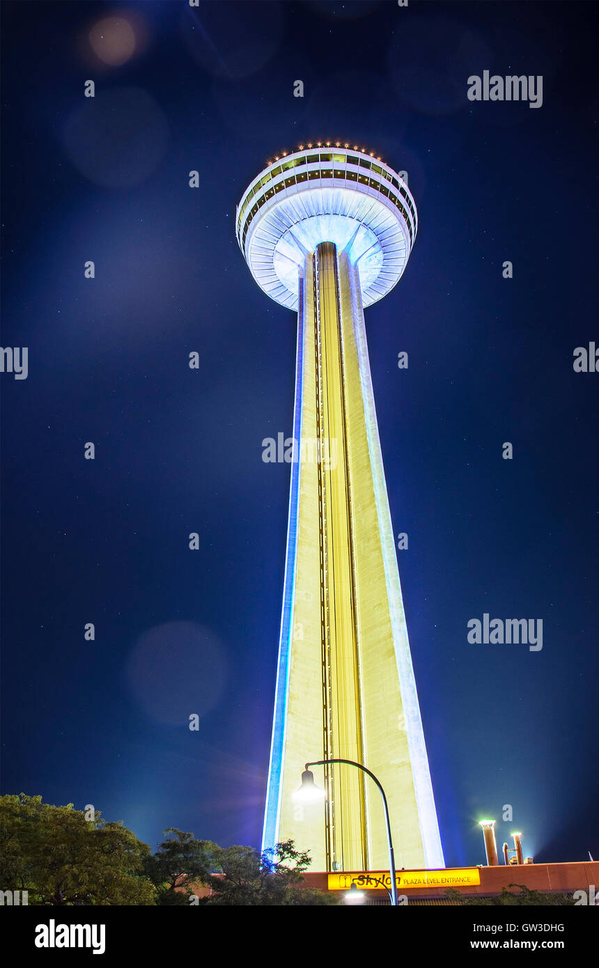 Skylon Tower in Niagara Falls, Ontario, Canada . Foto Stock