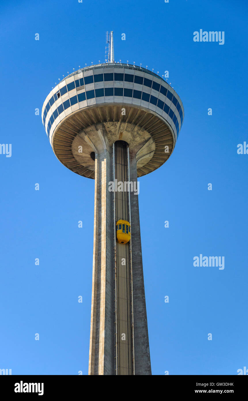 Skylon Tower in Niagara Falls, Ontario, Canada . Foto Stock