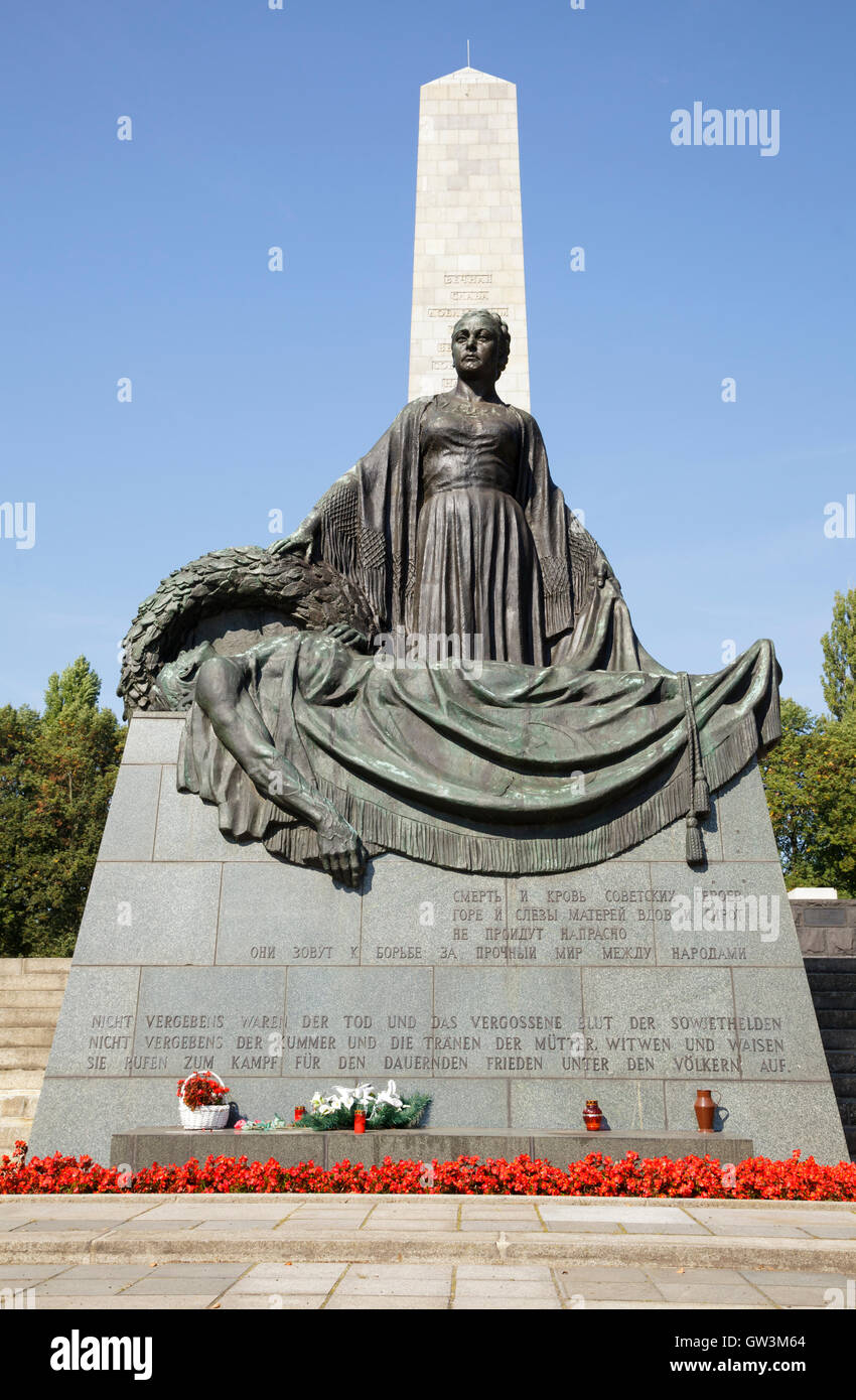 Guerra sovietica Memorial, Schönholzer Heide, Pankow, Berlino, Germania Foto Stock