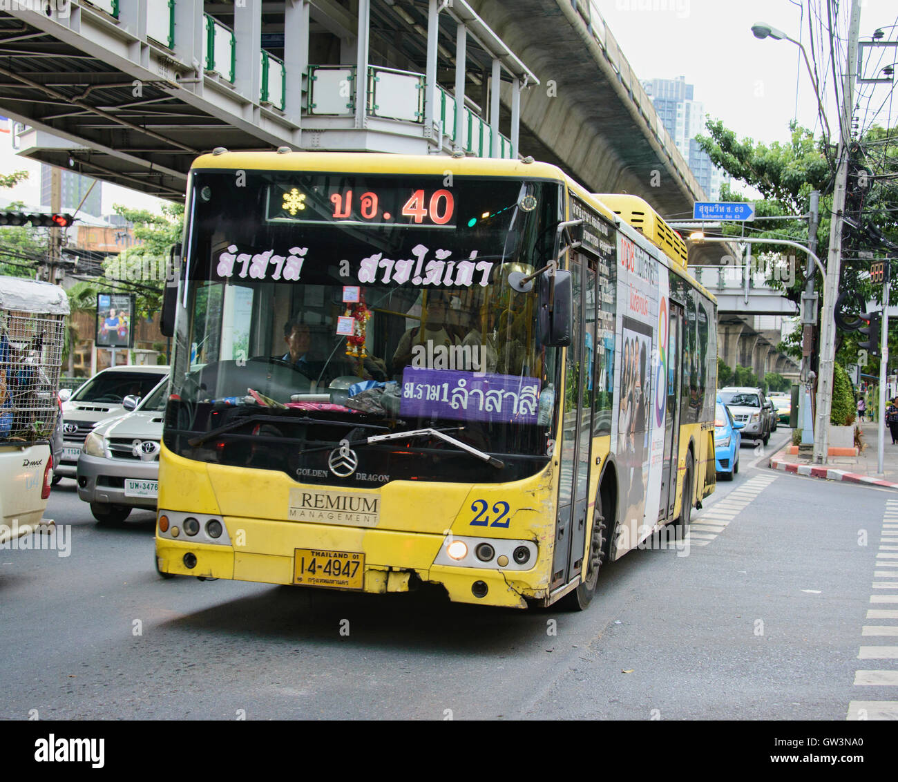 Bus locale a Bangkok in Tailandia Foto Stock
