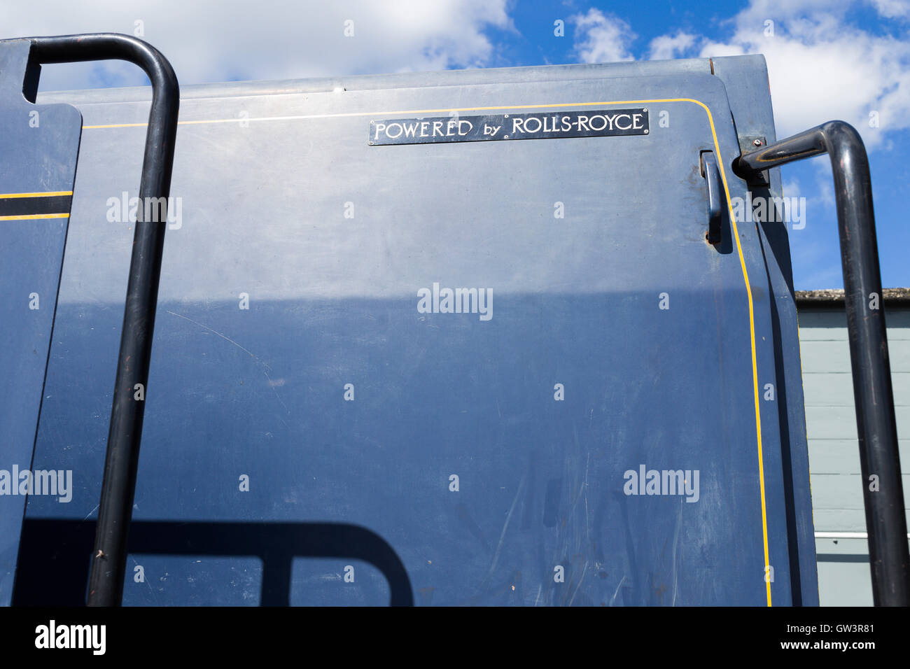 Dettaglio di una Rolls Royce Sentinel LB classe diesel locomotiva di smistamento presso East Somerset Railway - "Powered by Rolls Royce'. Foto Stock