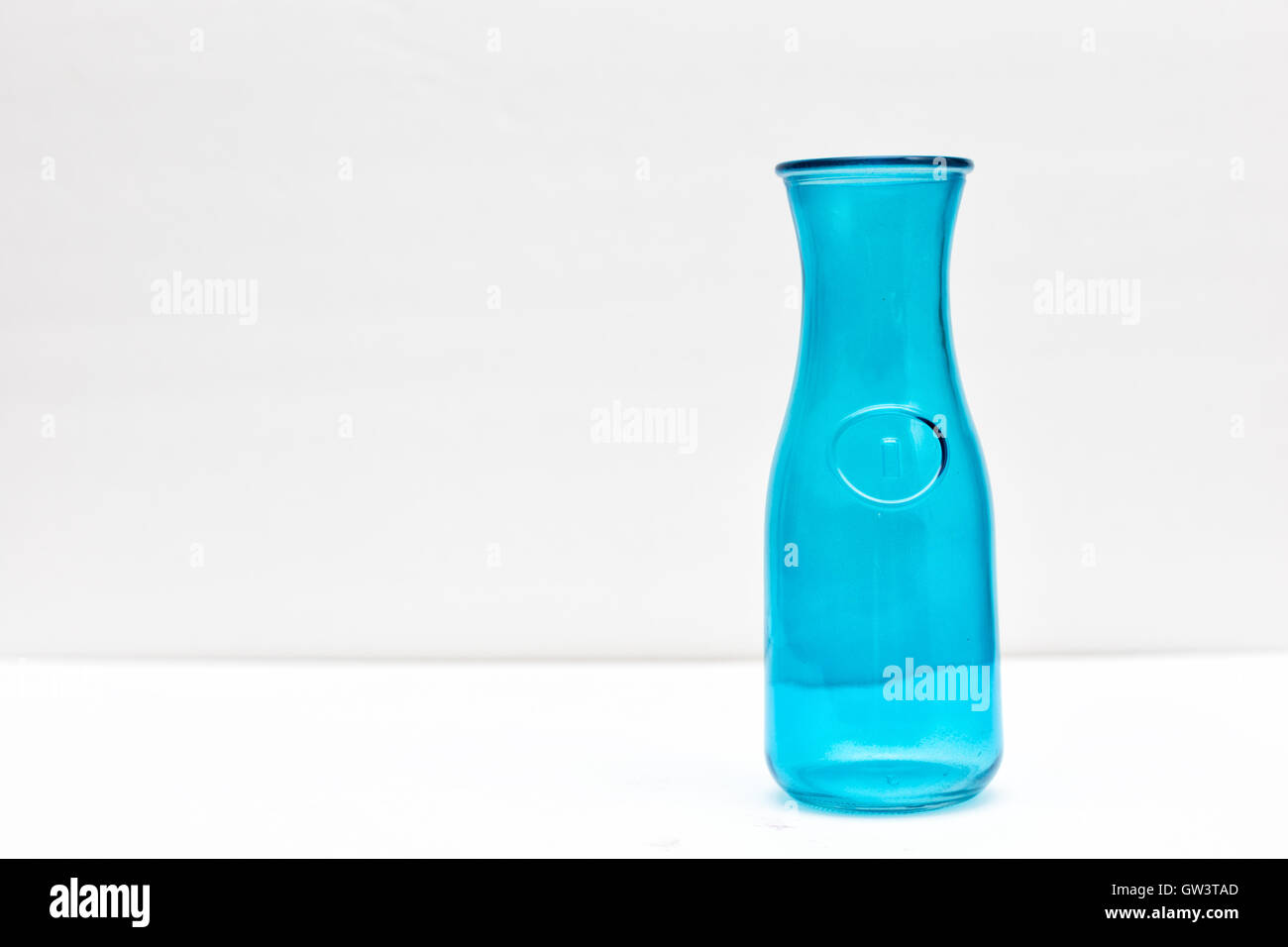 Bottiglia blu Foto Stock