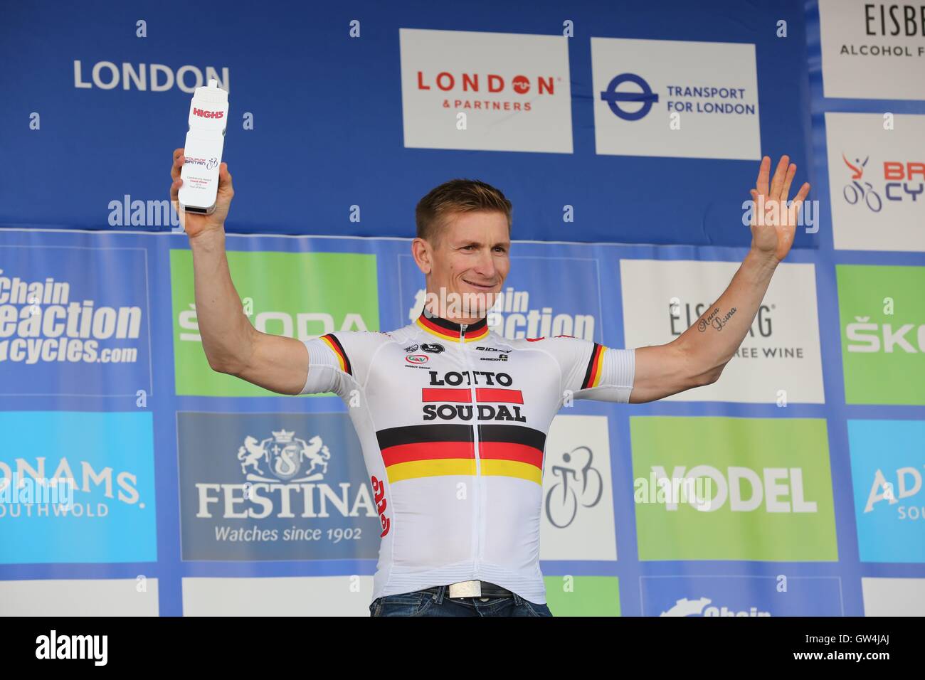 Londra, Regno Unito. 11 settembre 2016. Tour della Gran Bretagna lo stadio 8, circuito di gara. Andre Griepel vince il premio combativity per tutto il tour Credit: stili di Neville/Alamy Live News Foto Stock