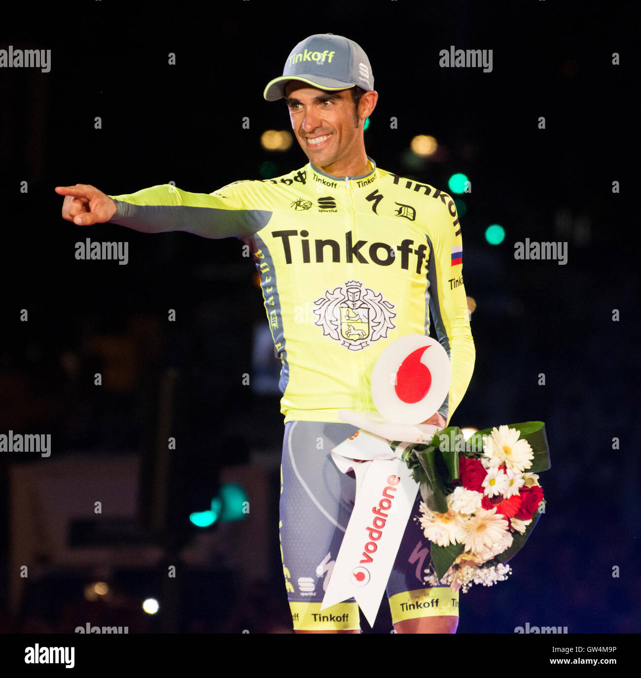 Madrid, Spagna. 11 Settembre, 2016. Alberto Contador come più combattivo al podio finale del xxi tappa della corsa di ciclismo de 'La Vuelta a España " (Tour di Spagna) tra Las Rozas e Madrid il 11 settembre, 2016 a Madrid, Spagna. Credito: David Gato/Alamy Live News Foto Stock
