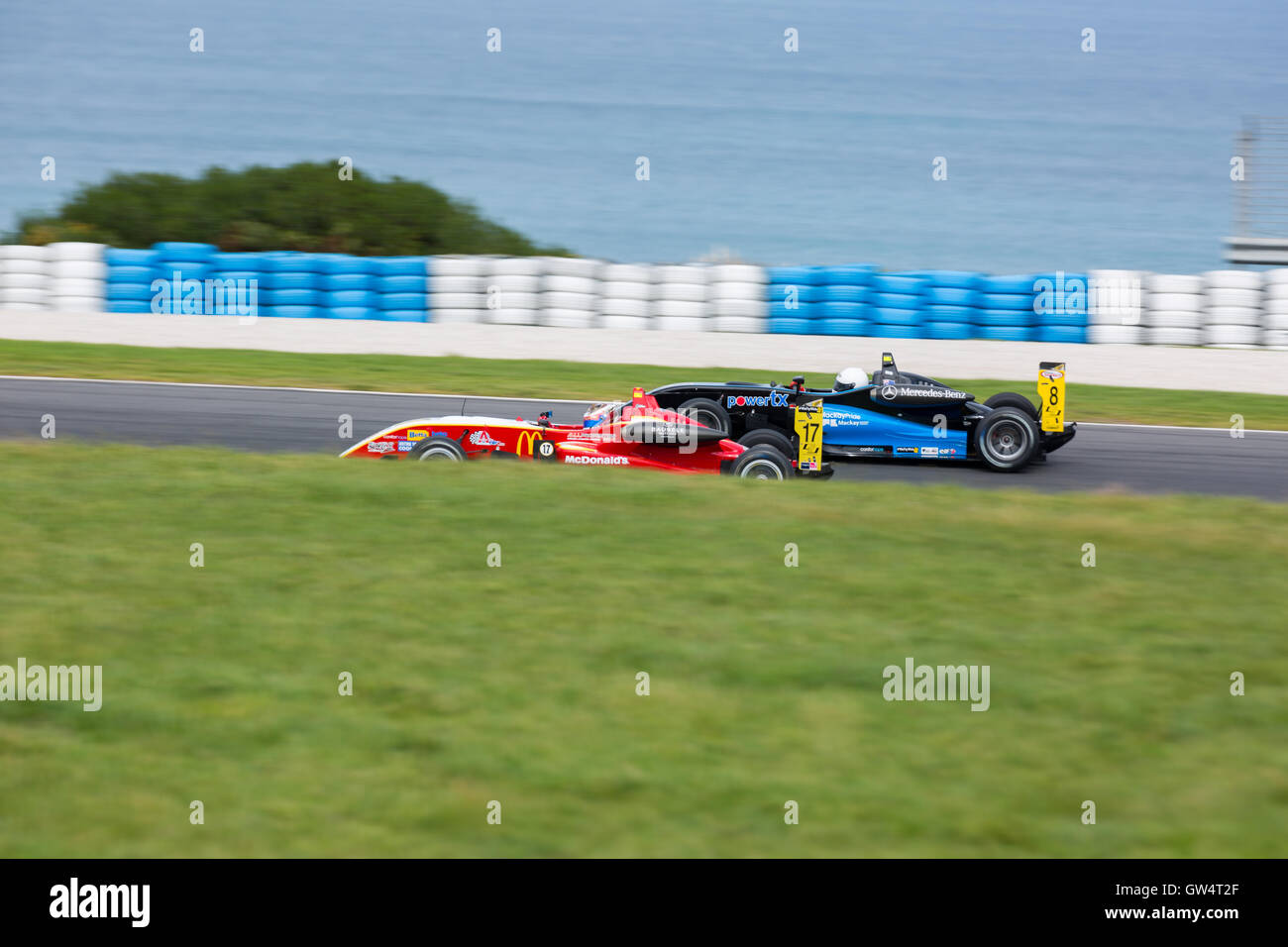 MELBOURNE/AUSTRALIA - 9-11 Settembre 2016: Racecars andando per il podio al round 6 del Shannon i cittadini a Phillip Island GP via in Victoria, Australia - 9-11 Settembre. Foto Stock