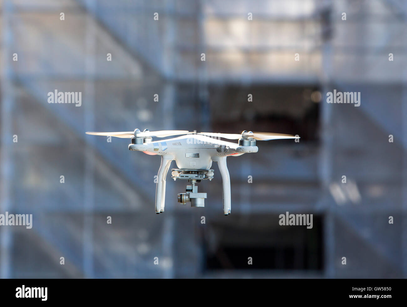 Multicopter, fuco, con telecamera, in volo, DJI Phantom modello 3, Foto Stock