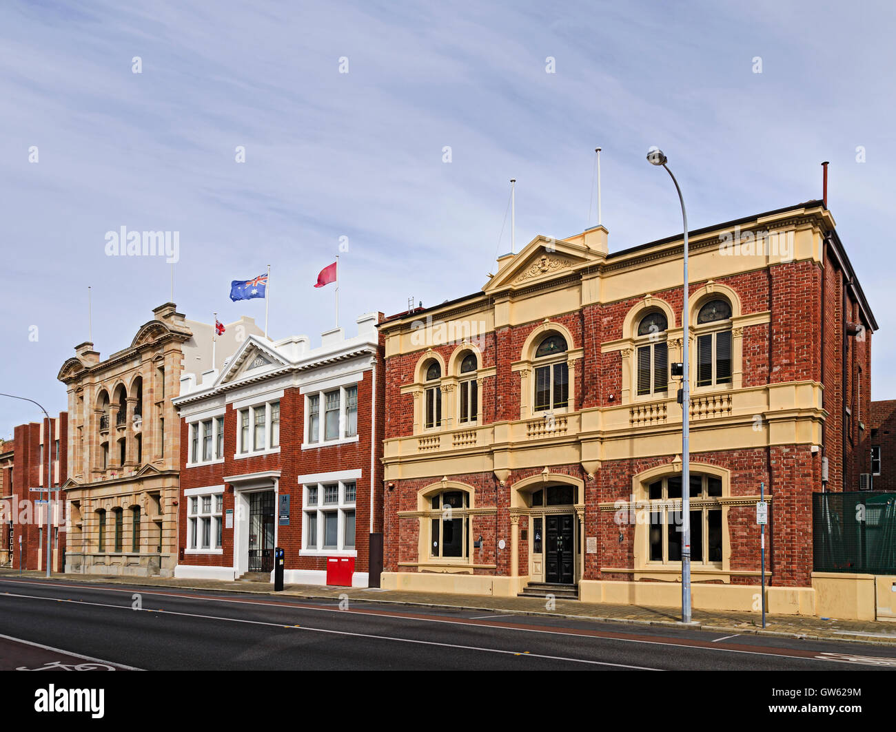 Le variopinte facciate del centro storico di buildgings a Fremantle port city in Western Australia. Sattellite a Perth è commerciale storico Foto Stock
