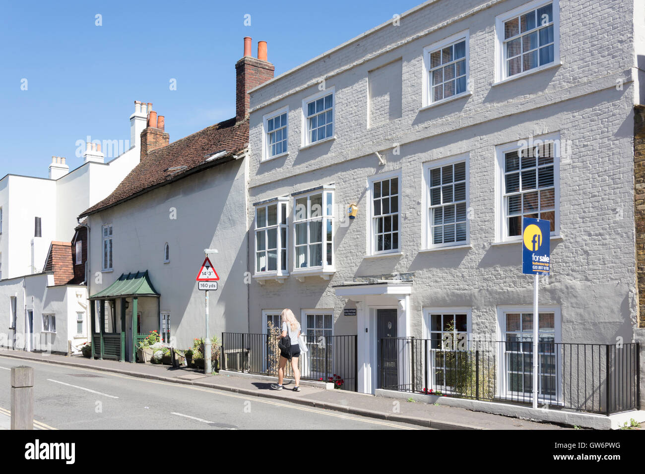 Casa d'epoca, Lower Teddington Rd, Hampton Wick, Royal Borough of Richmond Upon Thames, Greater London, England, Regno Unito Foto Stock