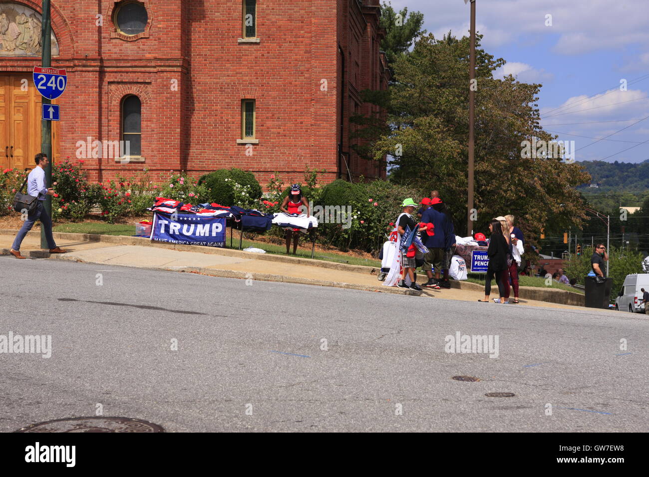 Trump Anti-Donald marzo in Asheville, North Caroilna. Foto Stock