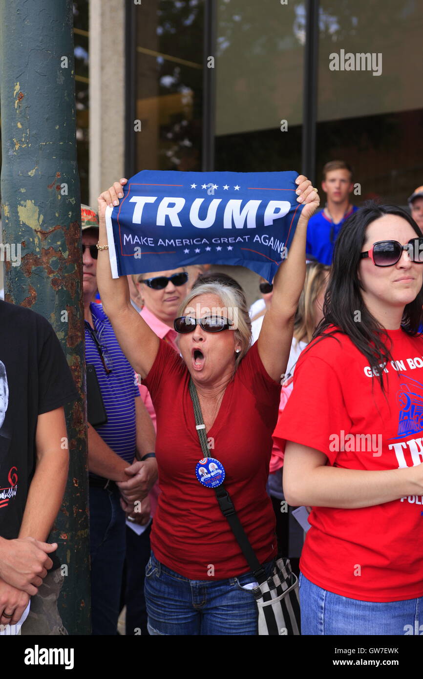 Trump Anti-Donald marzo in Asheville, North Caroilna. Foto Stock