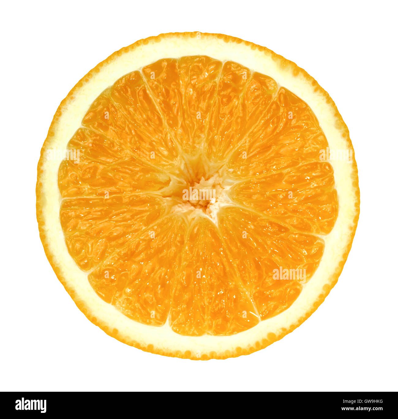 Isolato arancione di frutta tagliata a metà su sfondo bianco Foto Stock
