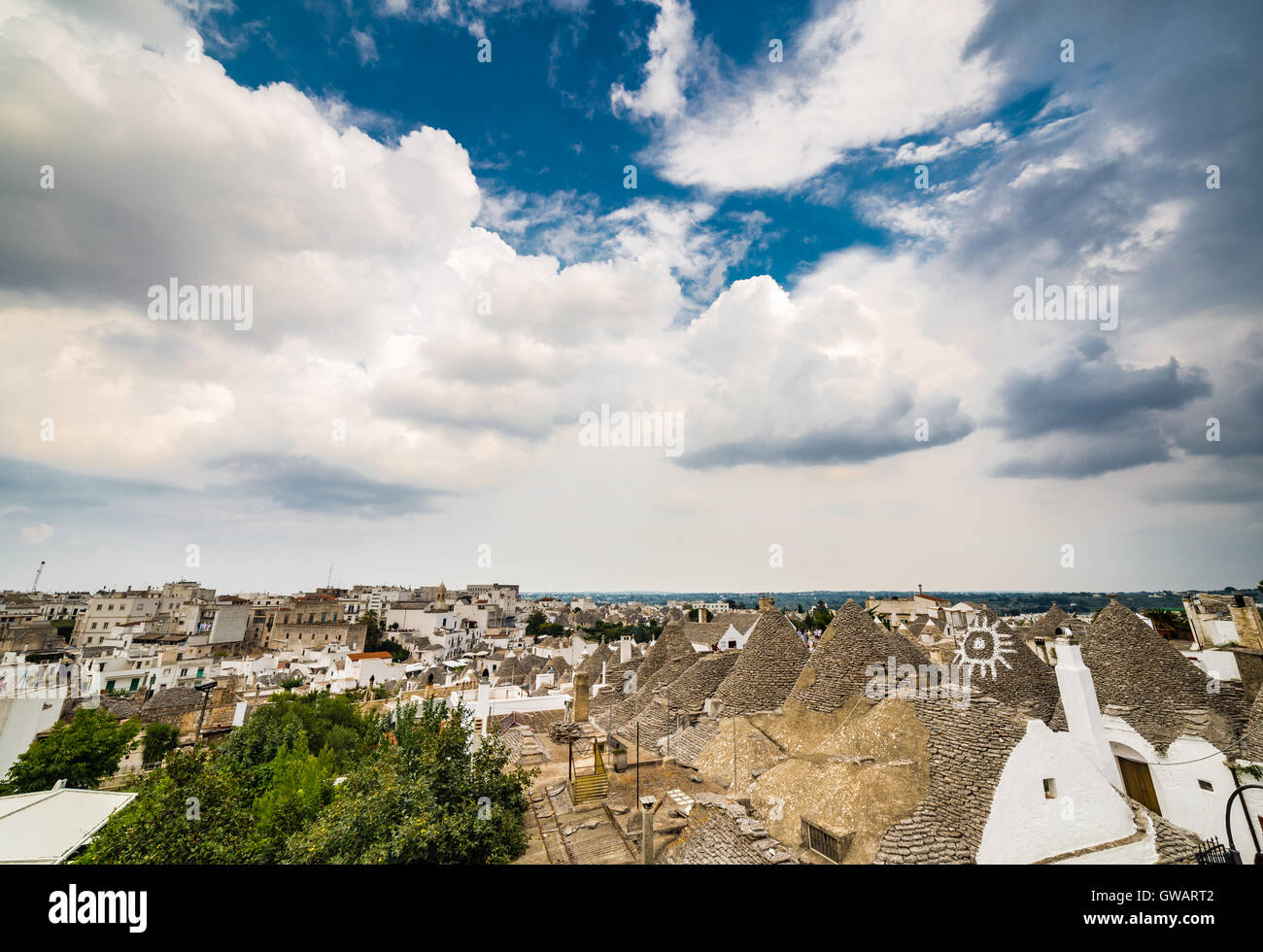 Tetti dei trulli di Alberobello in Puglia, Italia, edifici unici nel mondo Foto Stock