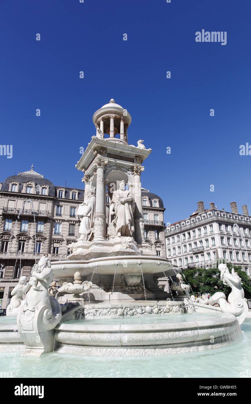 Fontana a Place des giacobini a Lione, Francia Foto Stock