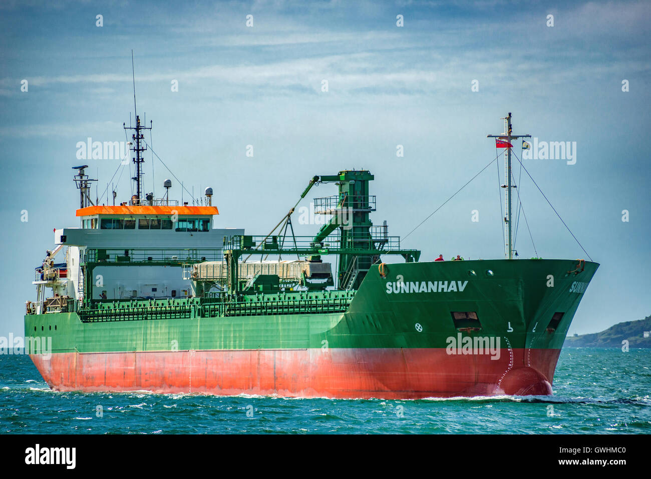 MV Sunnananhav un auto lo scarico di nave da carico in Plymouth Sound. Foto Stock
