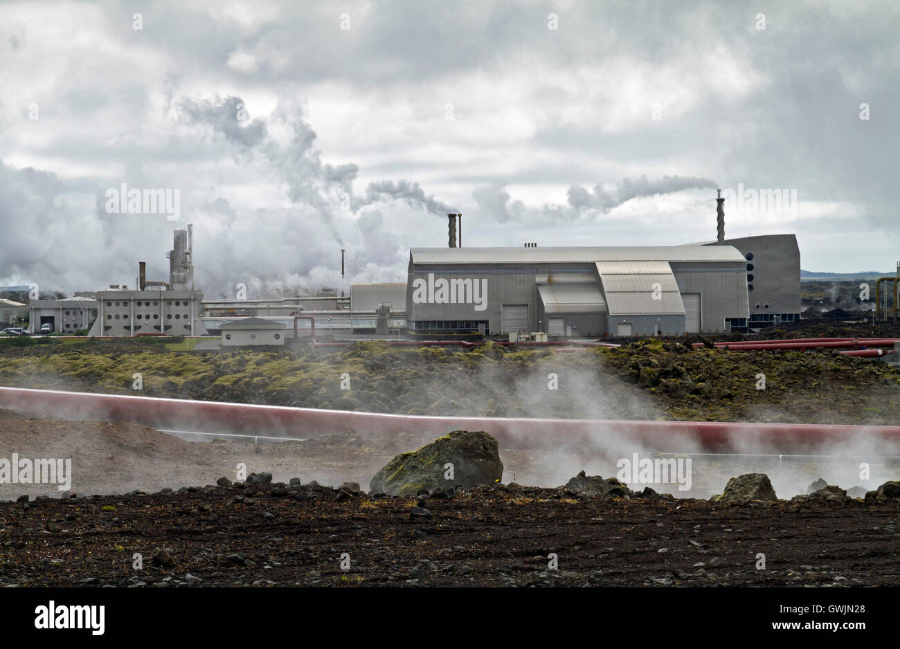 Energia geotermica powerstion costruito su un lavafield in Islanda Foto Stock