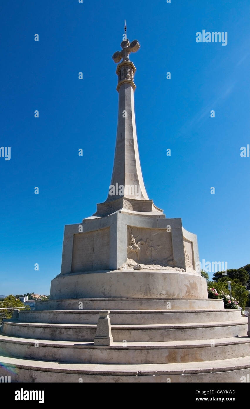 Re Jaime memorial sbarco croce su una soleggiata giornata estiva il 3 settembre 2016 in Santa Ponsa, Maiorca, isole Baleari, Foto Stock