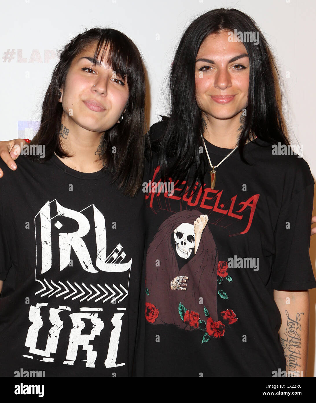 L.A. Pride Festival 2016 apertura notturna - Arrivi con: Jahan e Yasmine Yousaf di KREWELLA Dove: West Hollywood, California, Stati Uniti quando: 10 Giu 2016 Foto Stock