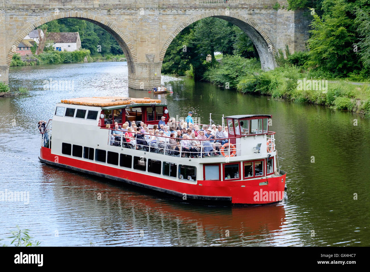 Il principe vescovo barca sul fiume usura in Durham, Inghilterra Foto Stock