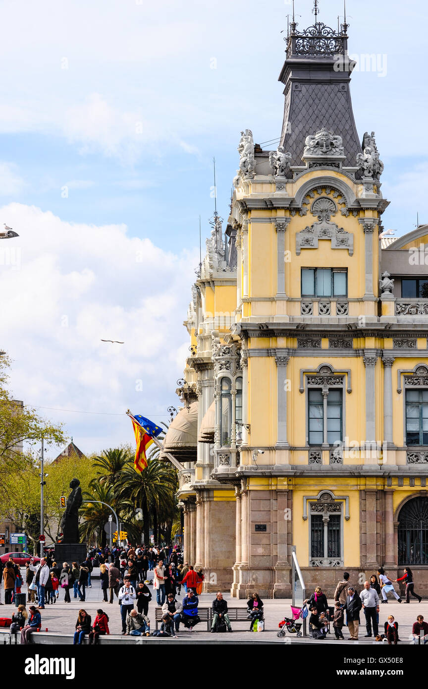 Spagna, Barcellona. Barcellona il vecchio edificio doganale. Foto Stock