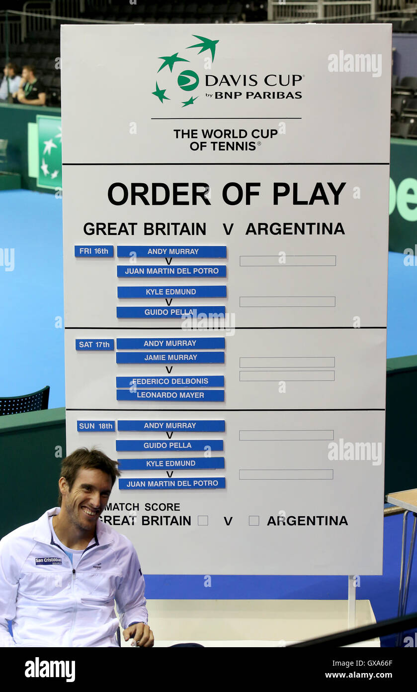 L'ordine di gioco è finalizzato durante la sessione di allenamento all'Emirates Arena di Glasgow. PREMERE ASSOCIAZIONE foto. Data immagine: Giovedì 15 settembre 2016. Vedi PA storia TENNIS Coppa Davis. Il credito fotografico dovrebbe essere: Andrew Milligan/PA Wire. Foto Stock