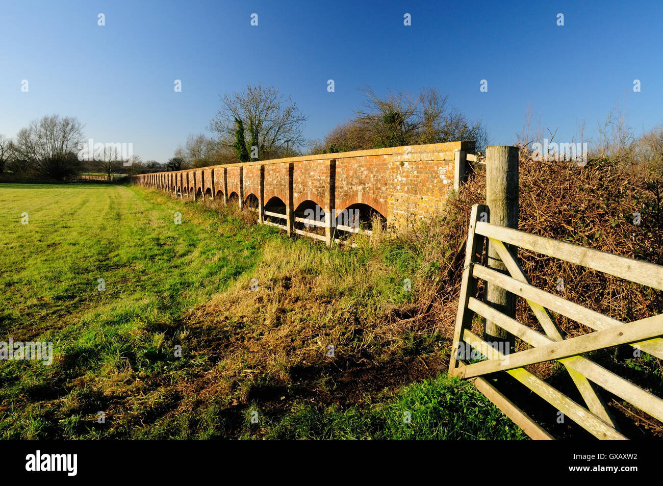 Maud Heath's Causeway a Kellaways, Wiltshire. Foto Stock