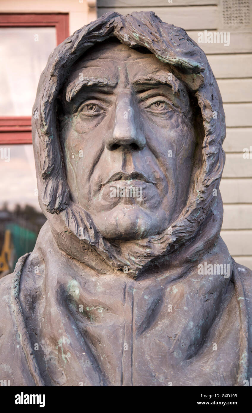 Roald Amundsen, 1872-1928, statua busto scultura del famoso esploratore presso il museo polare, Tromso, Norvegia Foto Stock