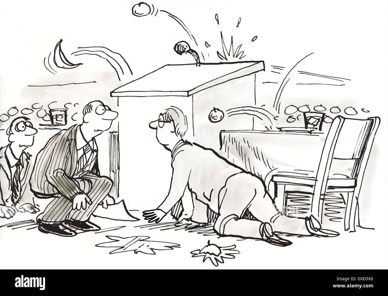 B&W politico o business cartone animato che mostra due uomini accovacciato dietro un podio come pomodori marci sono gettati a loro. Foto Stock