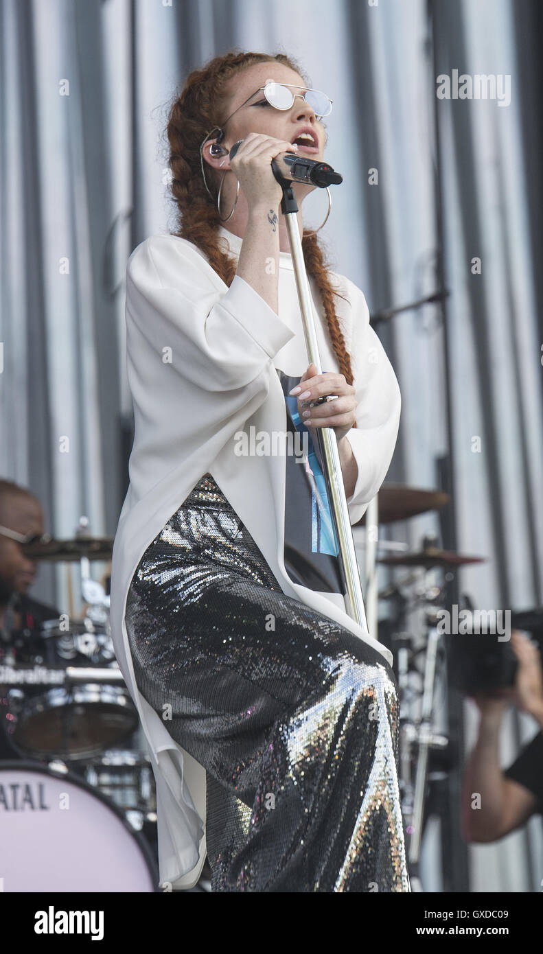 Wireless 2016 Festival tenutosi a Finsbury Park - Giorno 3 - spettacoli con: Jess Glynne dove: Londra, Regno Unito quando: 10 Lug 2016 Foto Stock