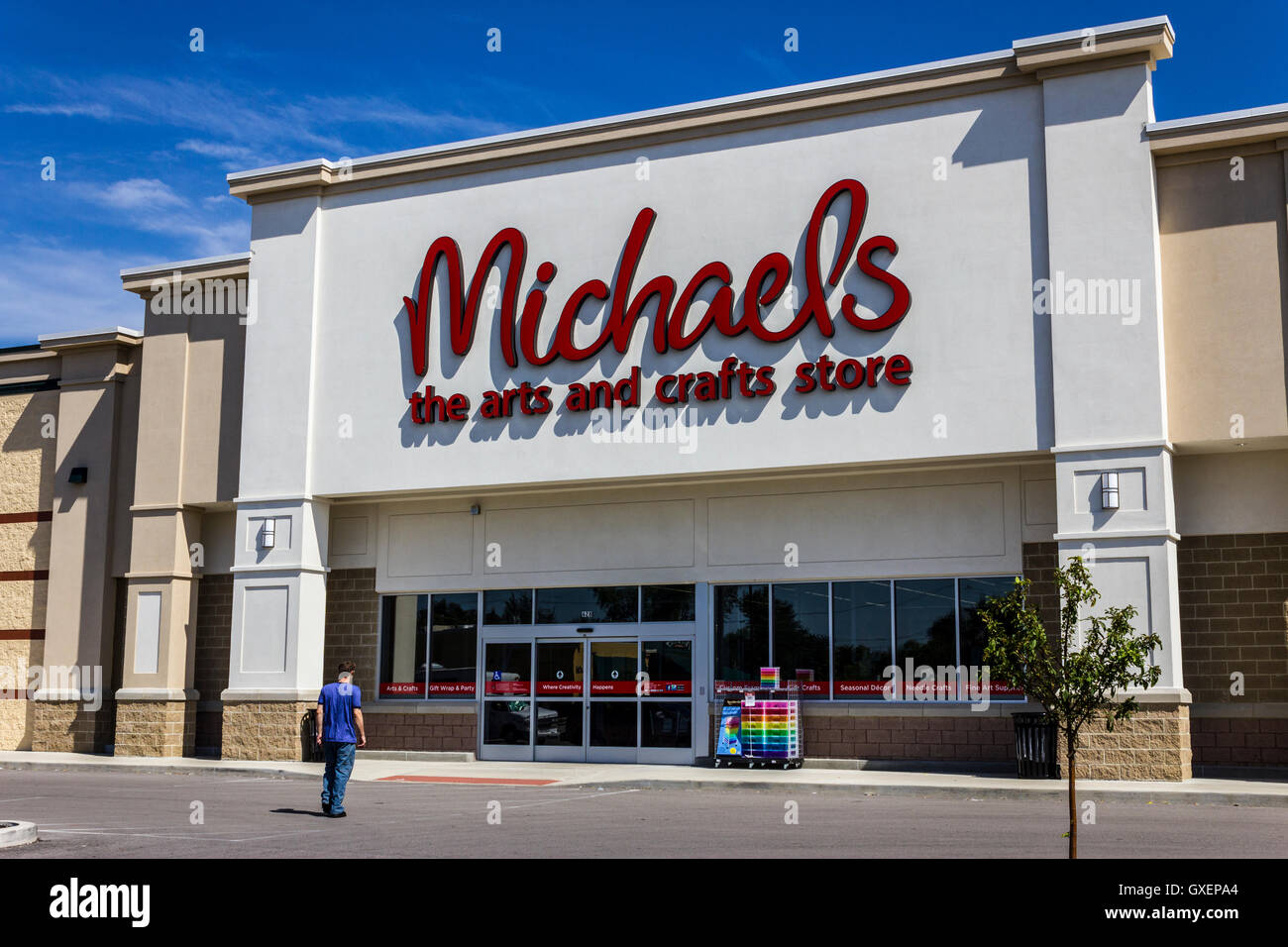 Muncie - Circa Agosto 2016: esterne di Michael con il negozio di artigianato. Michael è un arti e mestieri catena di vendita al dettaglio II Foto Stock