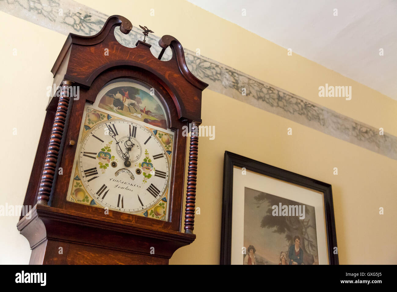 Il vecchio orologio del nonno a St Fagans, Cardiff, Galles Foto Stock