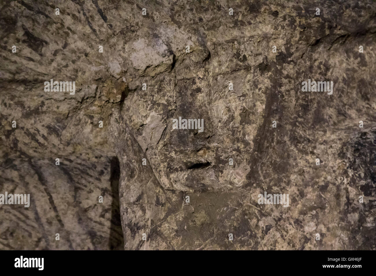 Ipogeo. Alto del Duende. Colombiano parco archeologico, che contiene inoltre numerosi ipogei. Queste enormi tombe sotterranee sono de Foto Stock