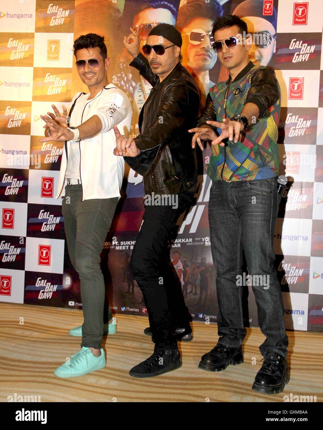 Bollywood cantanti Harmeet Singh, Sukhbir Singh e Manmeet Singh durante il lancio della canzone Gal divieto Gayi Mumbai Foto Stock