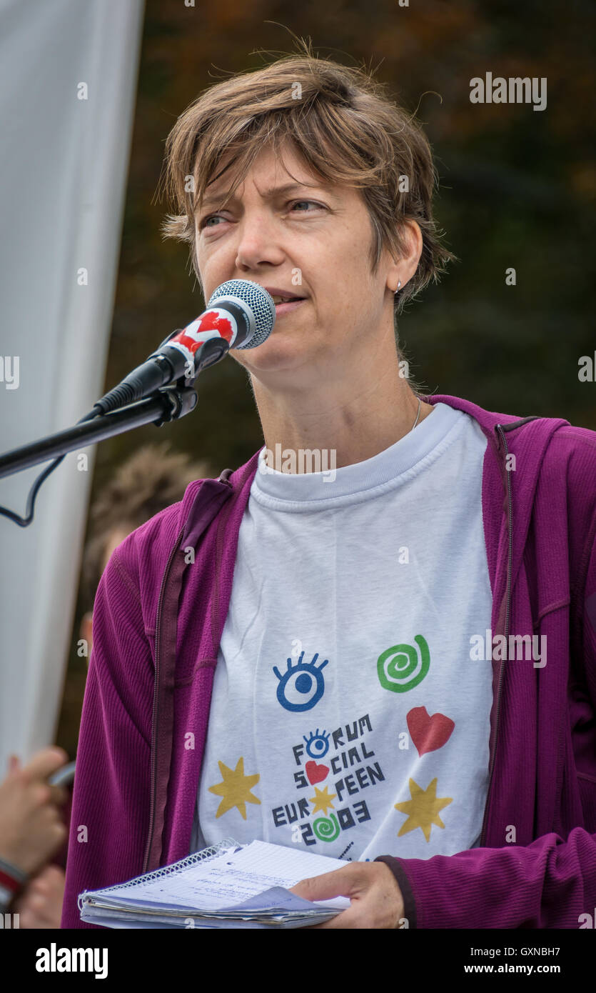Malmö, Svezia, 17 settembre 2016. Manifestazioni in tutto il mondo contro la proposta di libero scambio TTIP aggrements e CETA. Tommy Lindholm/Alamy Live News Foto Stock