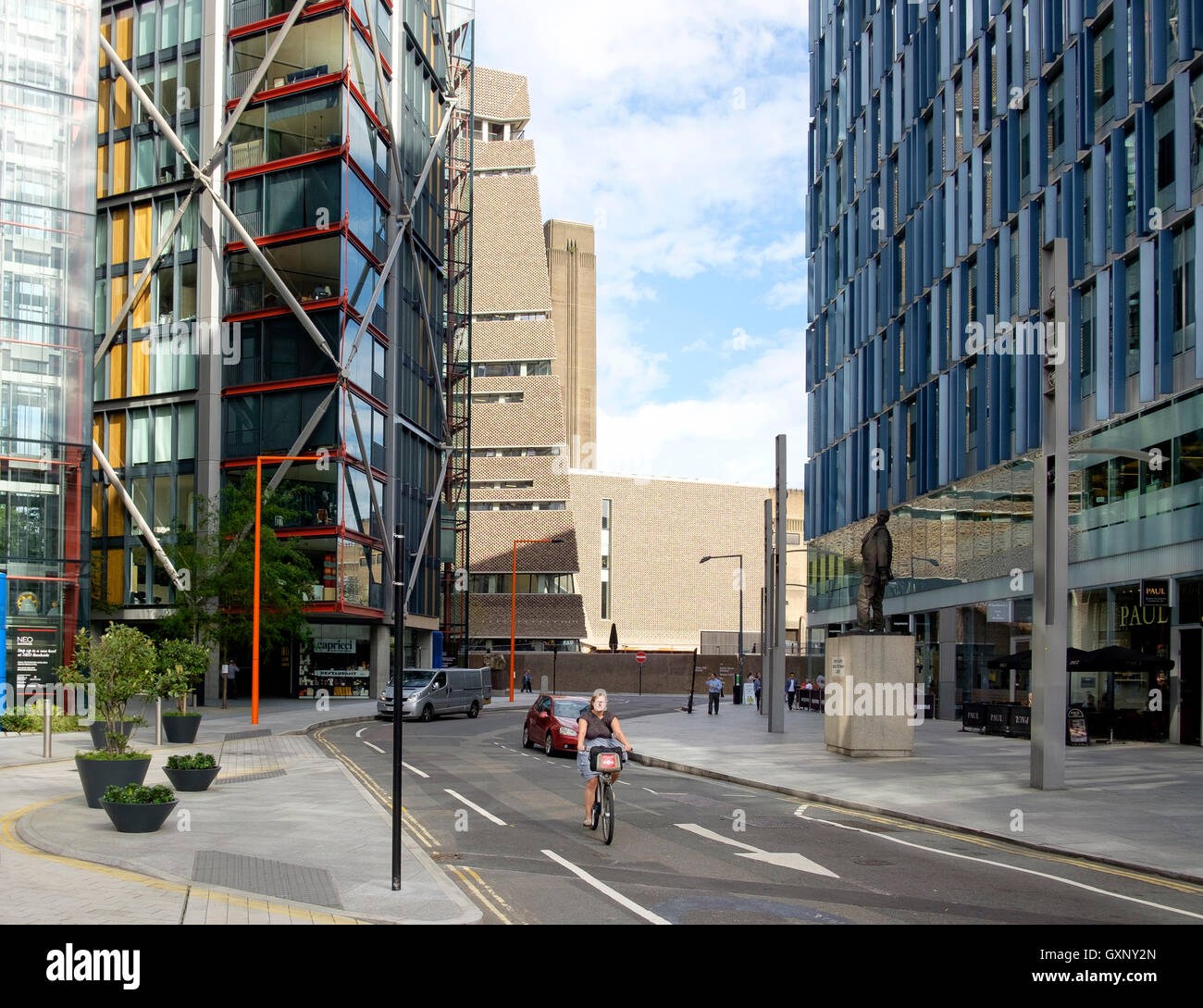 Architettura moderna per le strade di Southwark a sud della Tate Modern compreso il contattore interno della casa Foto Stock