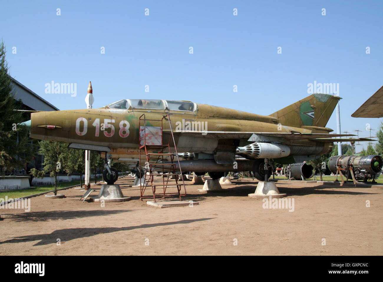 Ungherese Air Force MiG-21 Fishbed jet da combattimento sul display nella tecnologia militare Park, Kecel, Ungheria Foto Stock
