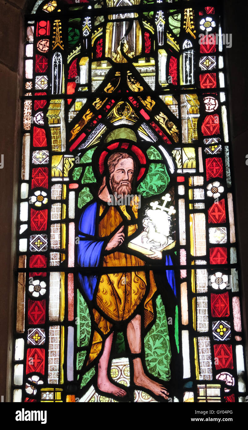 St Wilfrids Chiesa Grappenhall- Finestra occidentale il vetro macchiato Dettaglio, Warrington Foto Stock
