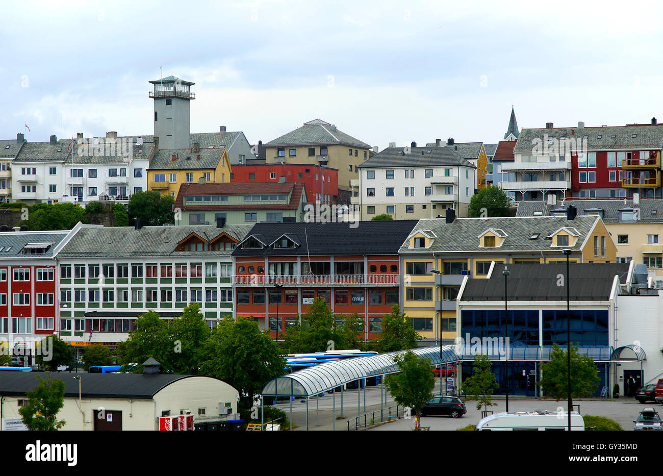 Case e centro della città costiera di Kristiansund, Romsdal county, Norvegia Foto Stock