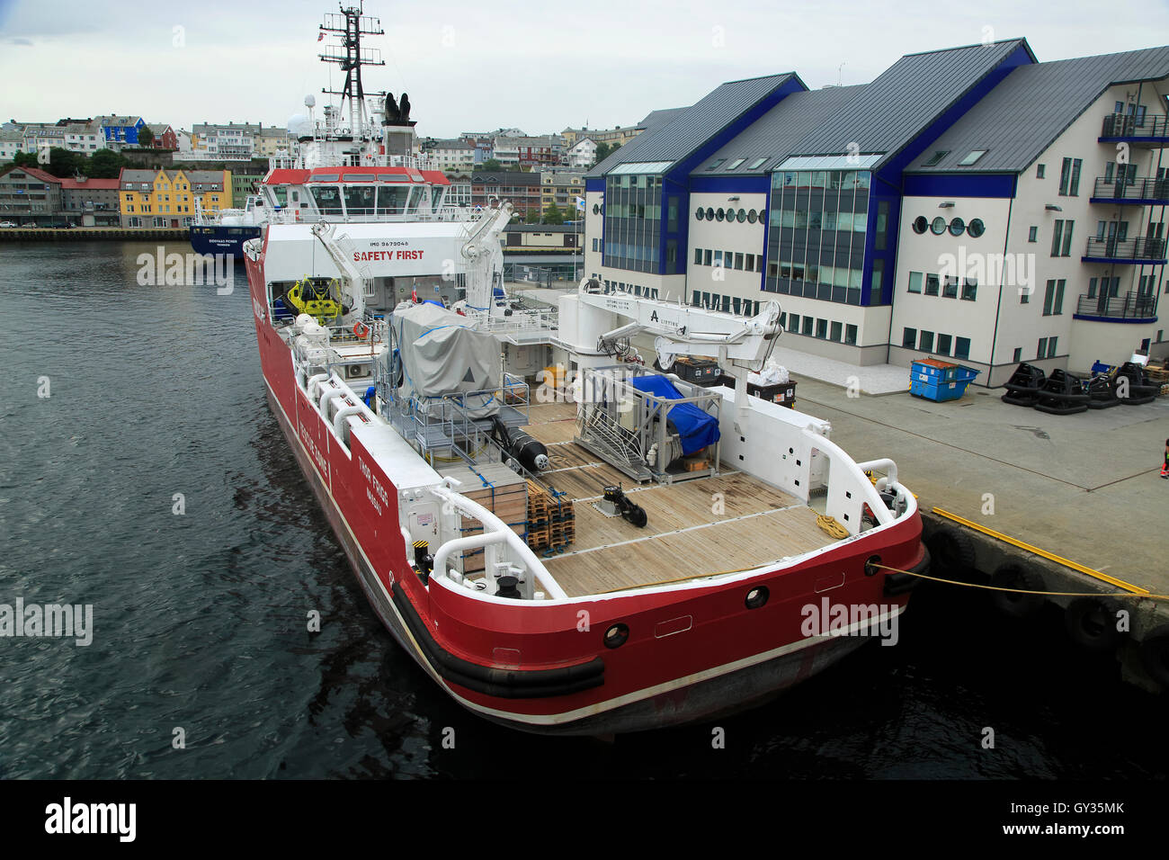 Il Thor Frigg sondaggio di ricerca nave nel porto di Kristiansund, Romsdal county, Norvegia Foto Stock