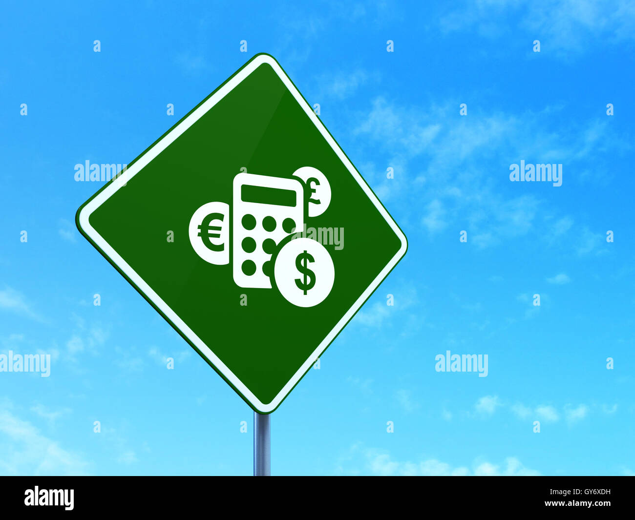 News concept: Calcolatrice sul cartello stradale sullo sfondo Foto Stock