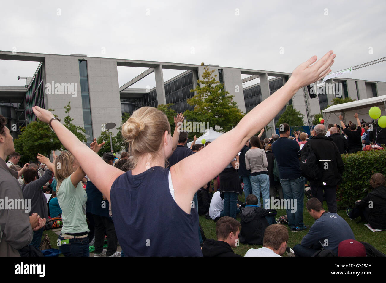 Berlino, Germania. 17 Settembre, 2016. Chiesa ecumenica in servizio dopo il mese di marzo per la Vita (annuale manifestazione contro l aborto). Foto Stock
